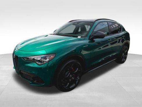 New 2025 Alfa Romeo Stelvio Sprint image 16