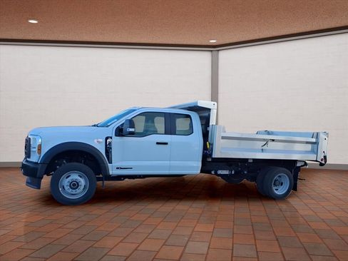 New 2025 Ford F450 XL image 3