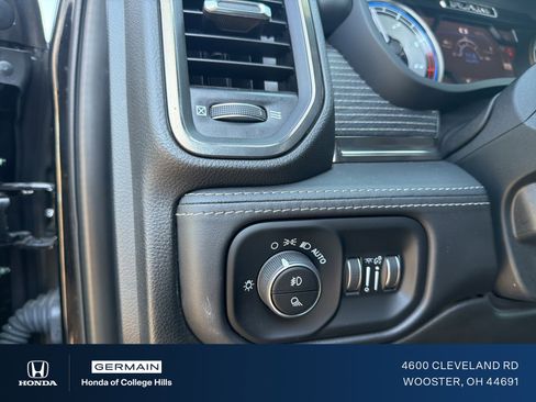 Used 2020 RAM 2500 Limited image 16