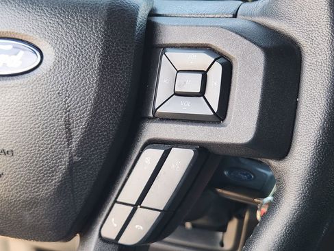 Used 2018 Ford F150 XLT w/ Equipment Group 302A Luxury image 35