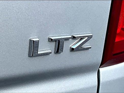 Certified 2020 Chevrolet Silverado 1500 LTZ w/ LTZ Plus Package image 22