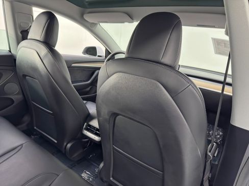 Used 2021 Tesla Model 3 Standard Range Plus image 36