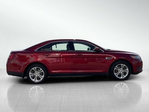 Used 2013 Ford Taurus SEL FWD image 6