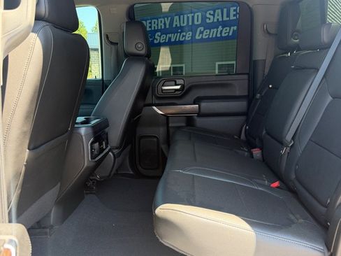 Used 2020 GMC Sierra 2500 SLT w/ SLT Premium Plus Package AWD/4WD image 27