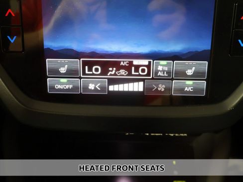 Used 2025 Subaru Forester Premium AWD/4WD image 6
