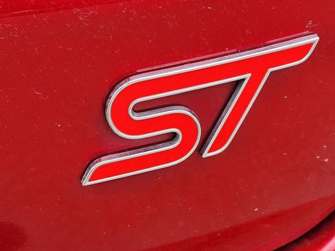 Used 2023 Ford Edge ST AWD/4WD image 16