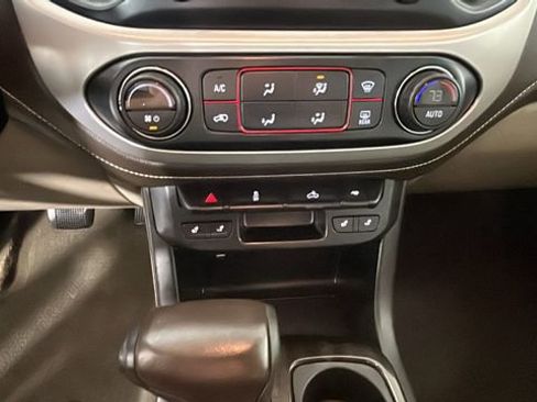 Used 2016 GMC Canyon SLT AWD/4WD image 22