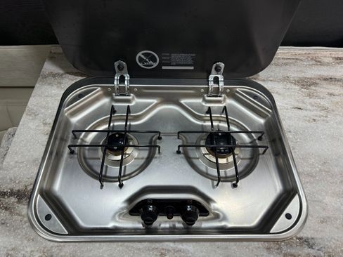 Used 2017 Mercedes-Benz Sprinter 3500 image 40