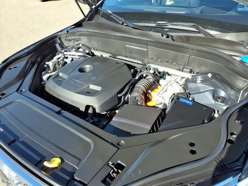 Certified 2022 Volvo XC90 T8 Inscription w/ Advanced Package image 9