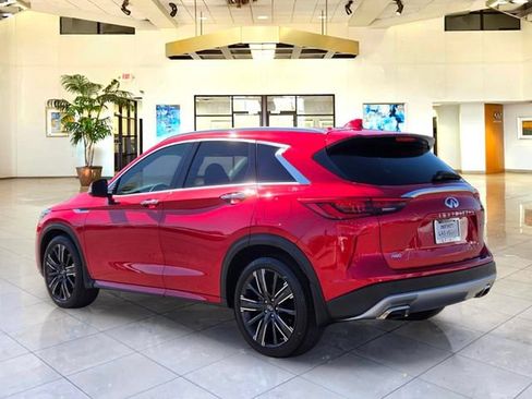 Certified 2023 INFINITI QX50 Sensory AWD/4WD image 7