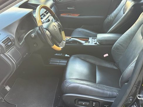 Used 2011 Lexus RX 350 2WD w/ Premium Pkg image 21