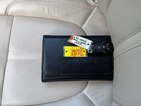 Used 2016 Lincoln MKZ Reserve w/ Equipment Group 300A Reserve AWD/4WD image 41