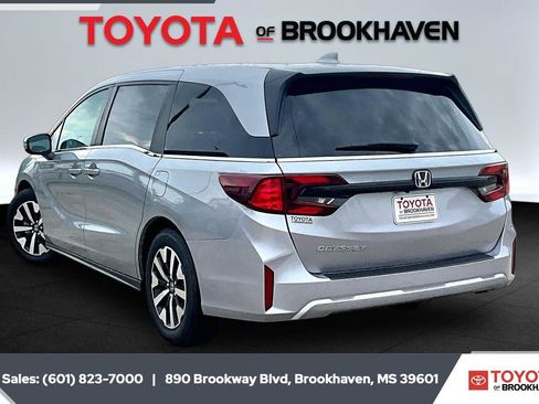 Used 2025 Honda Odyssey EX-L image 2