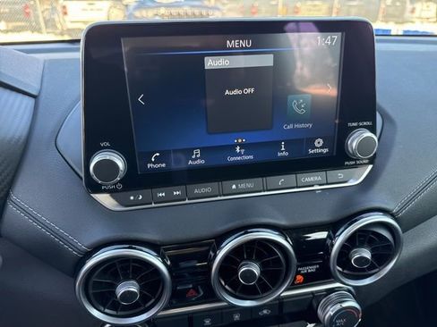 Used 2022 Nissan Sentra SV w/ Lighting Package image 5