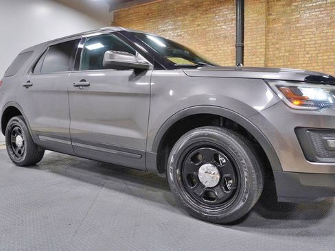 Used 2018 Ford Explorer 4WD Police Interceptor w/ Cargo Wiring Upfit Package image 8