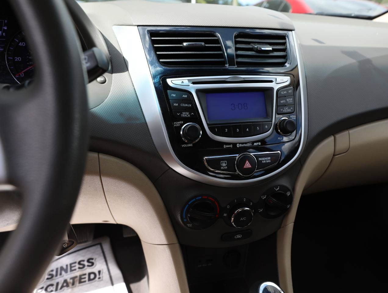 Used 2013 Hyundai Accent GLS w/ Premium Pkg FWD image 17