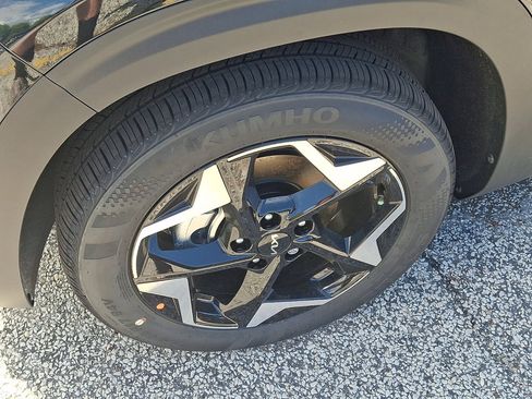 New 2026 Kia Seltos EX FWD image 4
