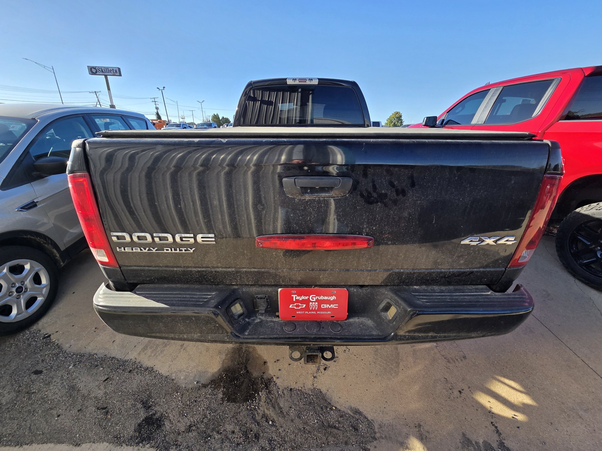 Used 2004 Dodge Ram 3500 Truck SLT w/ Trailer Tow Group AWD/4WD image 5