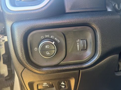 Used 2022 RAM 1500 Big Horn image 22