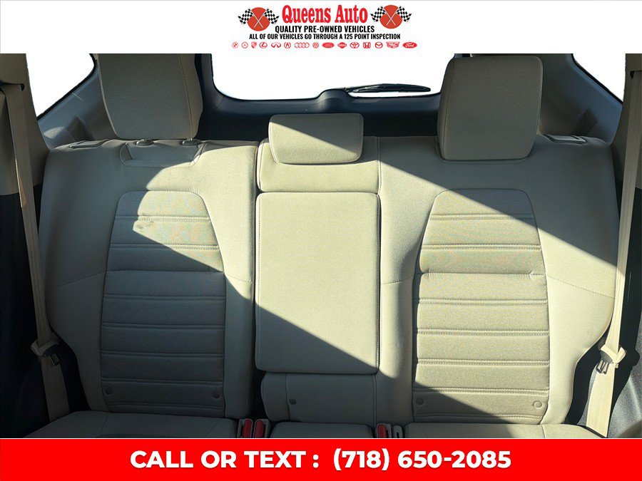 Used 2018 Honda CR-V LX image 16