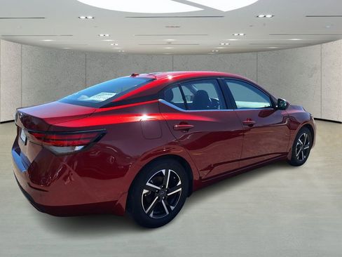 Certified 2025 Nissan Sentra SV w/ All-Weather Package image 5