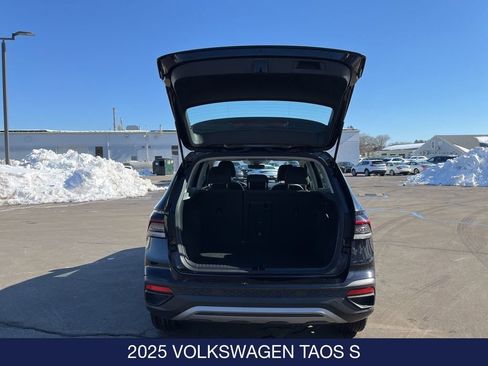 Used 2025 Volkswagen Taos S AWD/4WD image 24