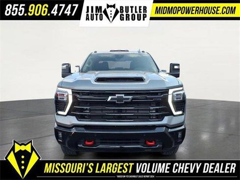 New 2026 Chevrolet Silverado 2500 LTZ w/ Trail Boss Package image 9