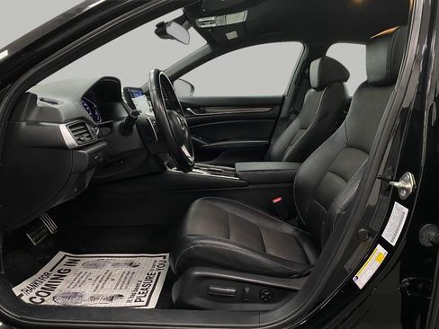 Used 2019 Honda Accord Sport image 25