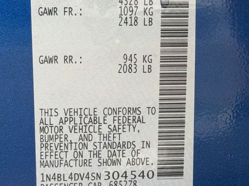Used 2025 Nissan Altima 2.5 SV FWD image 31