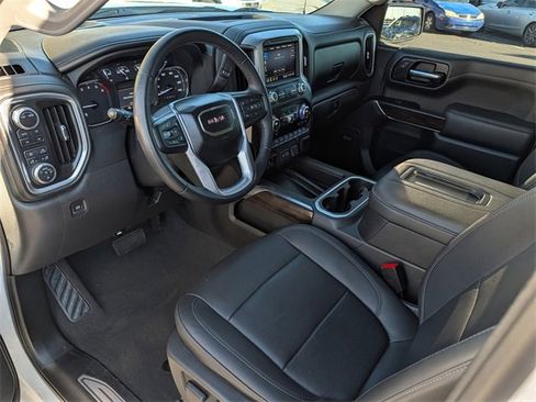Used 2022 GMC Sierra 1500 SLT w/ SLT Premium Plus Package image 9