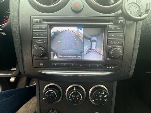 Used 2012 Nissan Rogue SL image 16