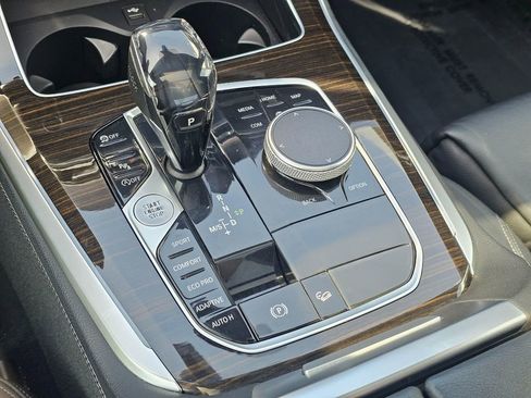 Used 2019 BMW X5 xDrive40i w/ Premium Package 2 AWD/4WD image 68