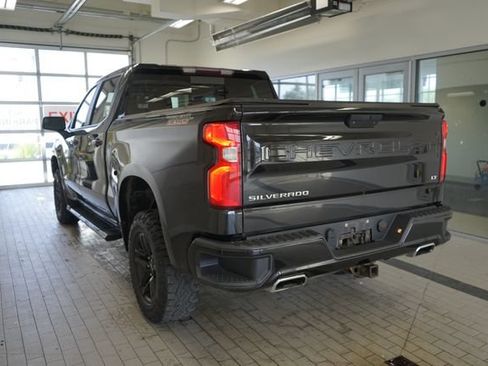 Used 2020 Chevrolet Silverado 1500 LT Trail Boss AWD/4WD image 11