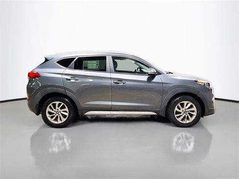 Used 2018 Hyundai Tucson SEL Plus image 6