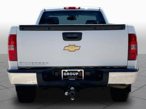 Used 2007 Chevrolet Silverado 1500 W/T RWD image 4