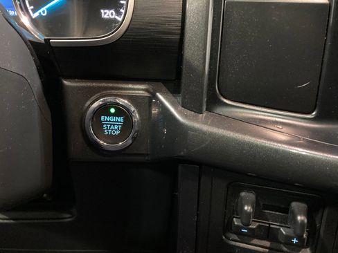 Used 2022 Ford F150 XLT w/ Equipment Group 302A High image 35