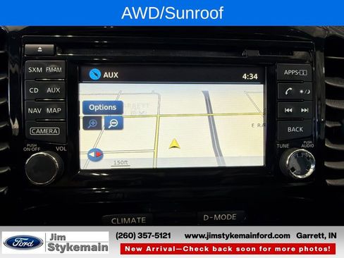 Used 2015 Nissan Juke SV w/ Technology Package AWD/4WD image 25