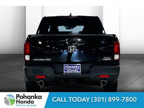 Used 2021 Honda Ridgeline Sport image 3
