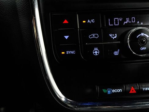 Used 2019 Dodge Grand Caravan GT FWD image 27