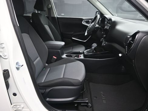 New 2025 Kia Soul S image 36