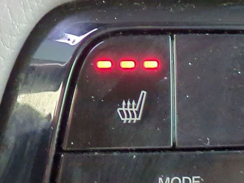 Used 2024 Honda Pilot Touring image 24