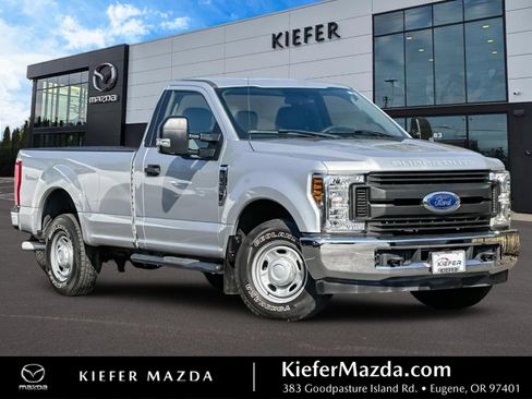 Used 2019 Ford F250 XL w/ Power Equipment Group RWD image 1