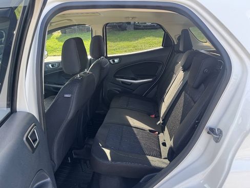 Used 2018 Ford EcoSport SE w/ SE Convenience Package FWD image 12