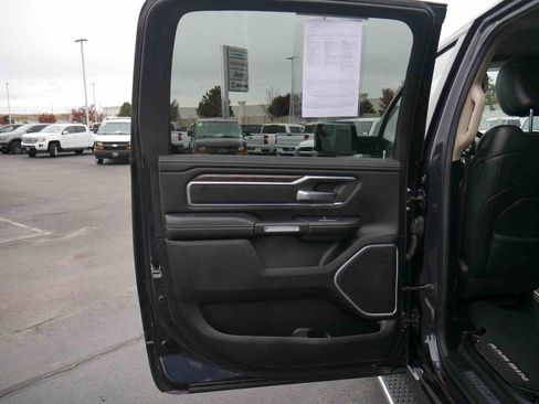 Used 2020 RAM 1500 Laramie image 12