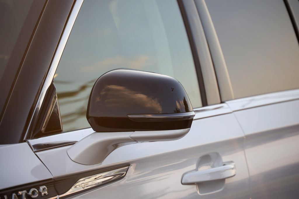 Certified 2022 Lincoln Aviator AWD w/ Premium Package image 25
