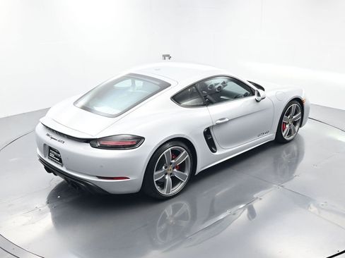 Used 2025 Porsche 718 Cayman GT4 image 35
