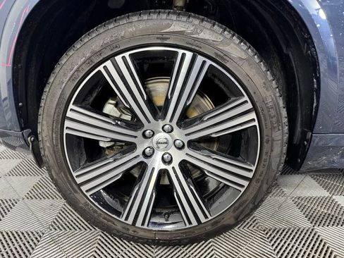 Used 2024 Volvo XC90 T8 Ultimate w/ Protection Package Premier AWD/4WD image 9