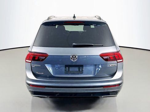 Used 2020 Volkswagen Tiguan SE R-Line w/ 3rd Row Seat Package image 6