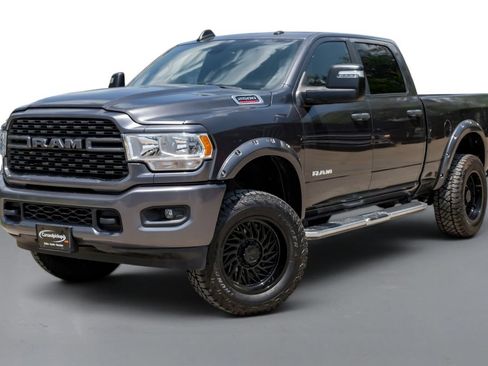 Used 2024 RAM 2500 Big Horn AWD/4WD image 5