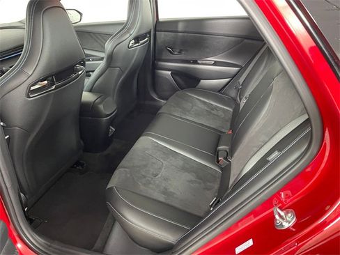 Used 2024 Hyundai Elantra N image 19